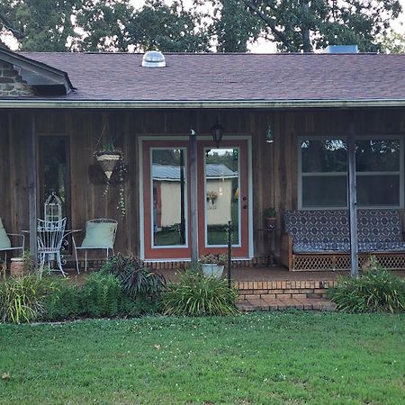 Sisters On Sycamore B&B Russellville ภายนอก รูปภาพ